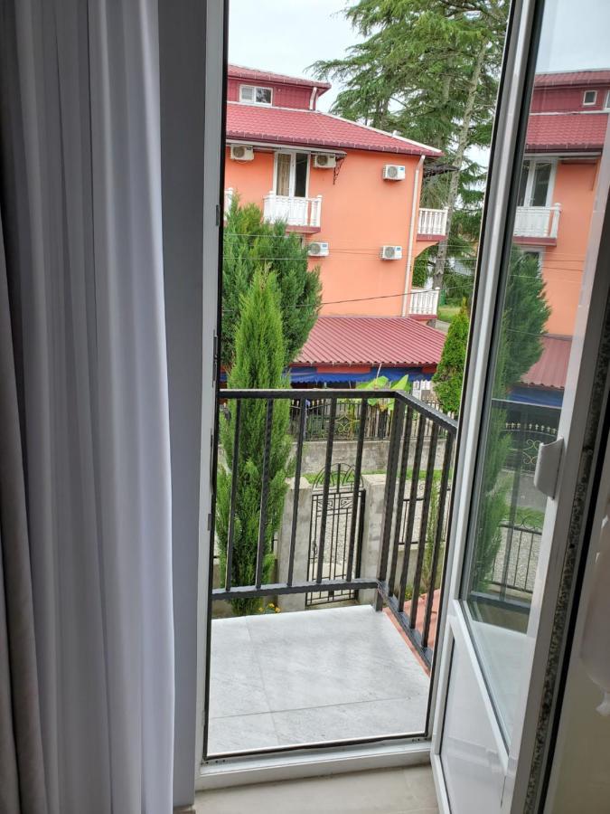 Maka Bed and Breakfast Ureki Buitenkant foto