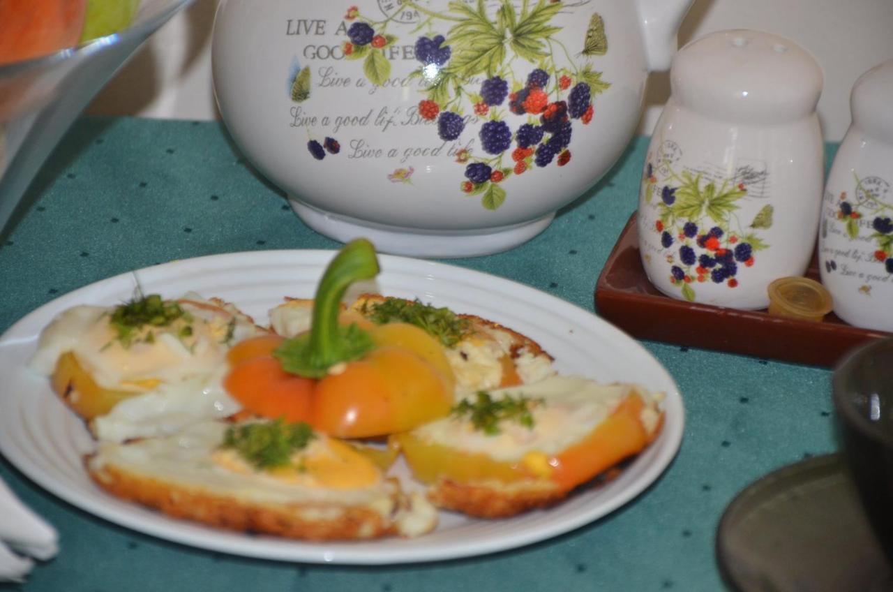 Maka Bed and Breakfast Ureki Buitenkant foto